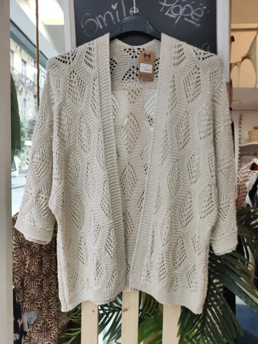 chaqueta en beige
