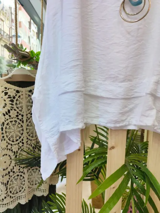 Blusa de corte holgado blanca 3