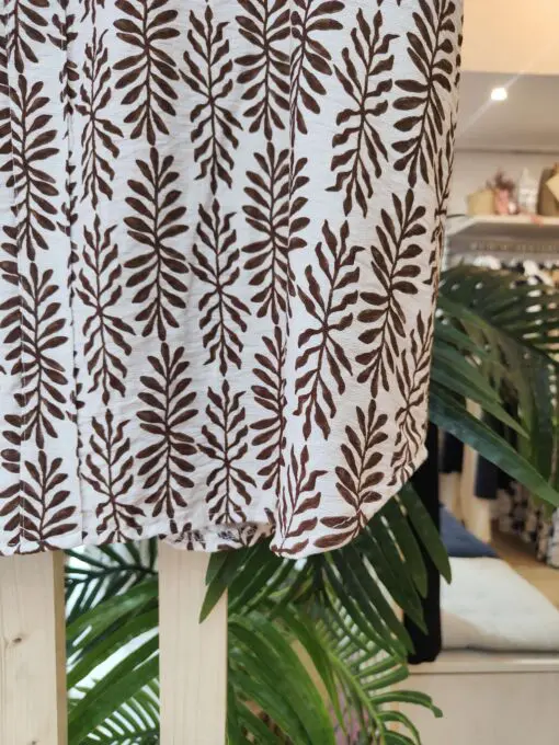 blusa marrón talla grande