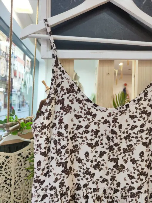 blusa tirantes flores blanca 2