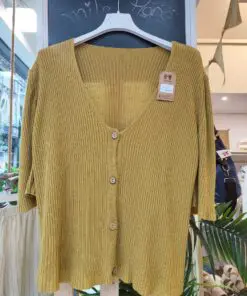 Jersey botones mostaza entero