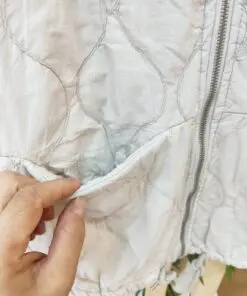 chaleco claro cerca (1)