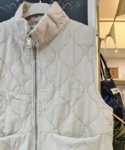 chaleco claro detalle