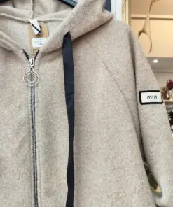 Chaqueta tostada cremallera