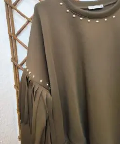 Sudadera marrón flecos