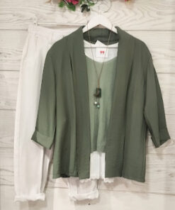 Conjunto de blazer fluido en color verde