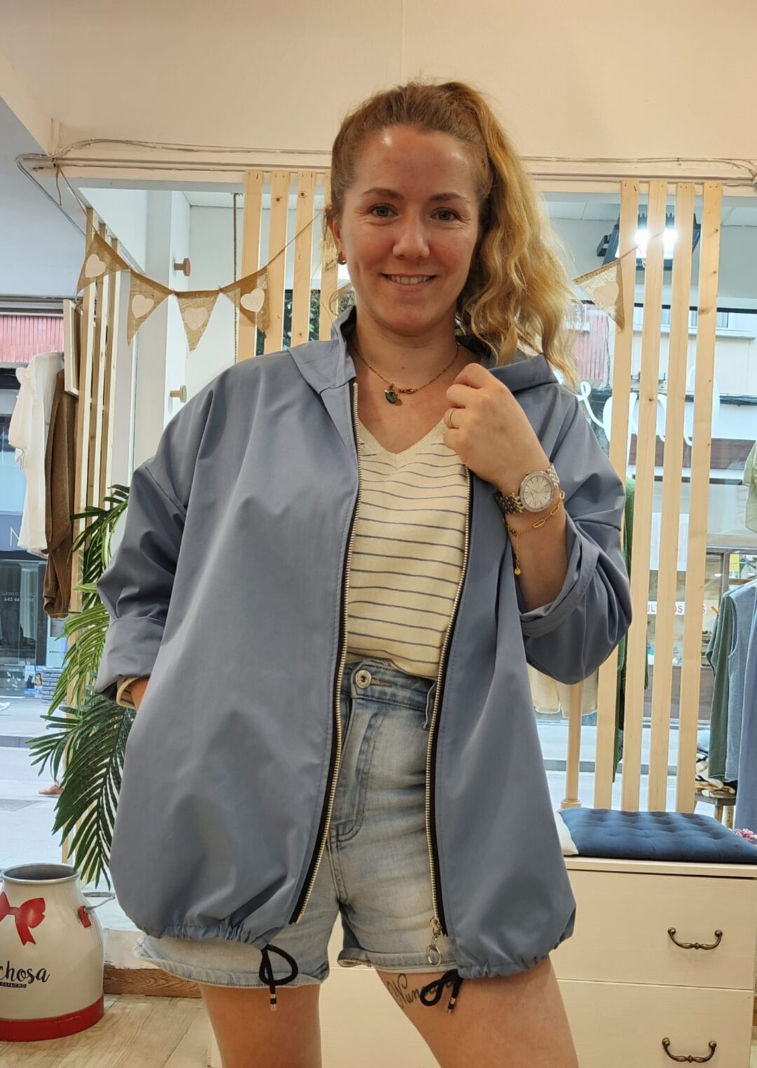 cortavientos en color.