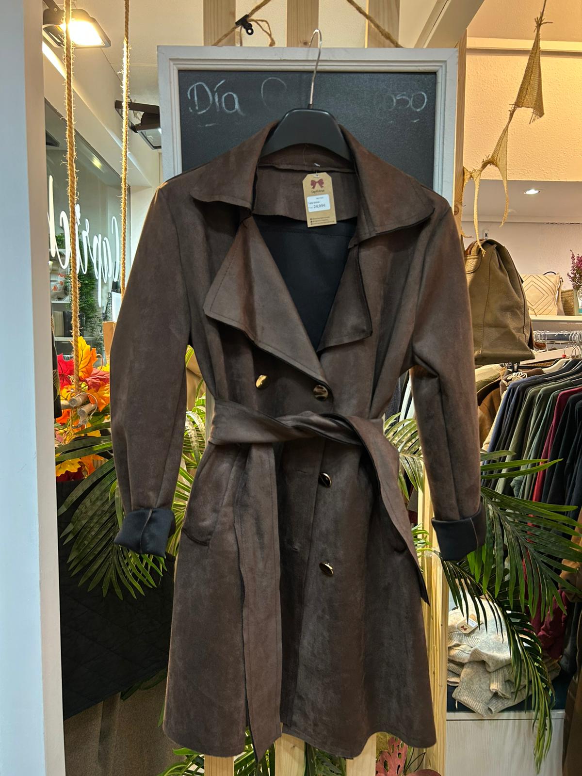 Chaqueta corta antelina Chaqueta corta antelina