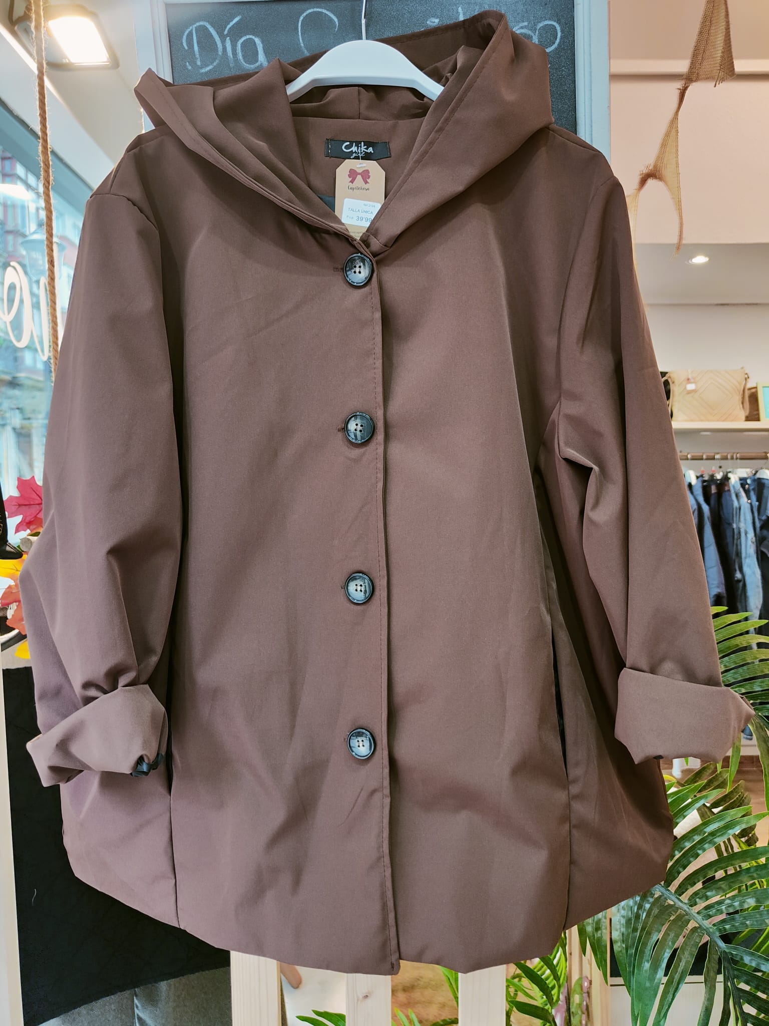 Parka marrón chocolate Parka marrón chocolate