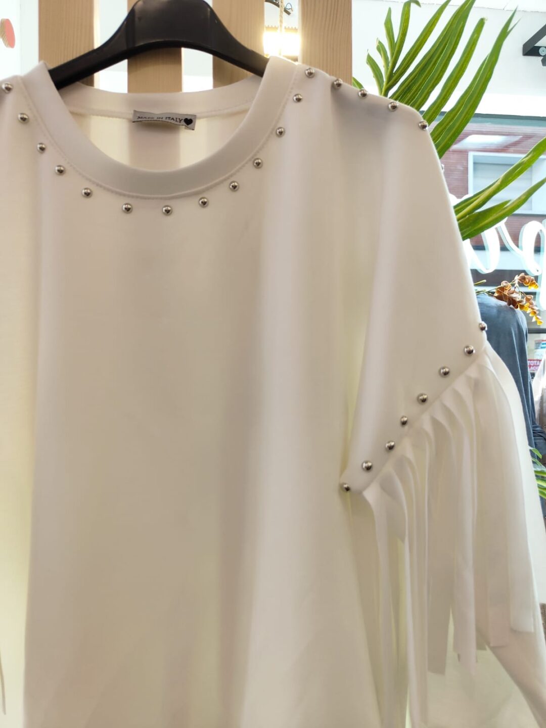 WhatsApp Image 2025 10 27 at 13.38.12 (1)