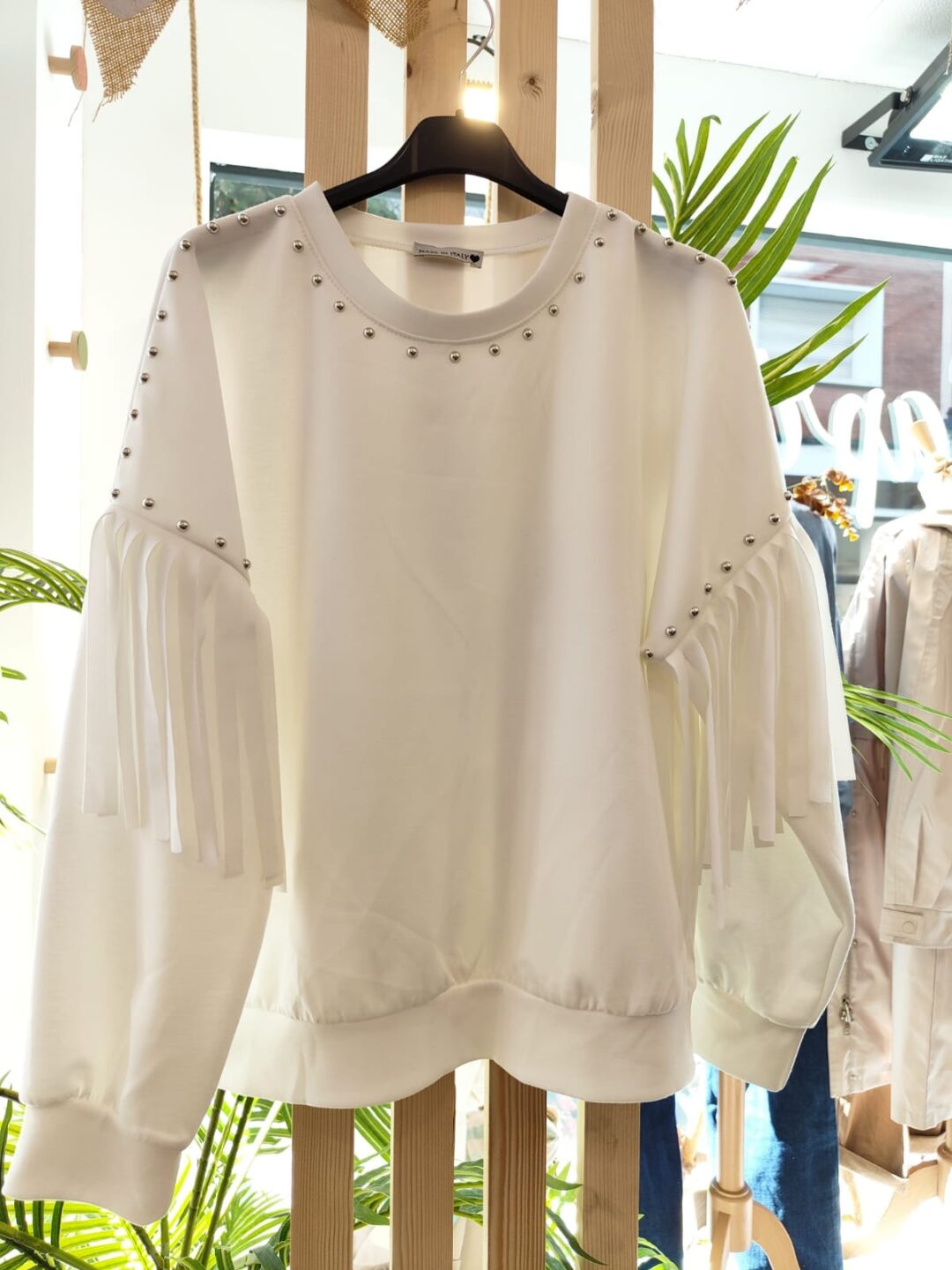 WhatsApp Image 2025 10 27 at 13.38.12 (2)