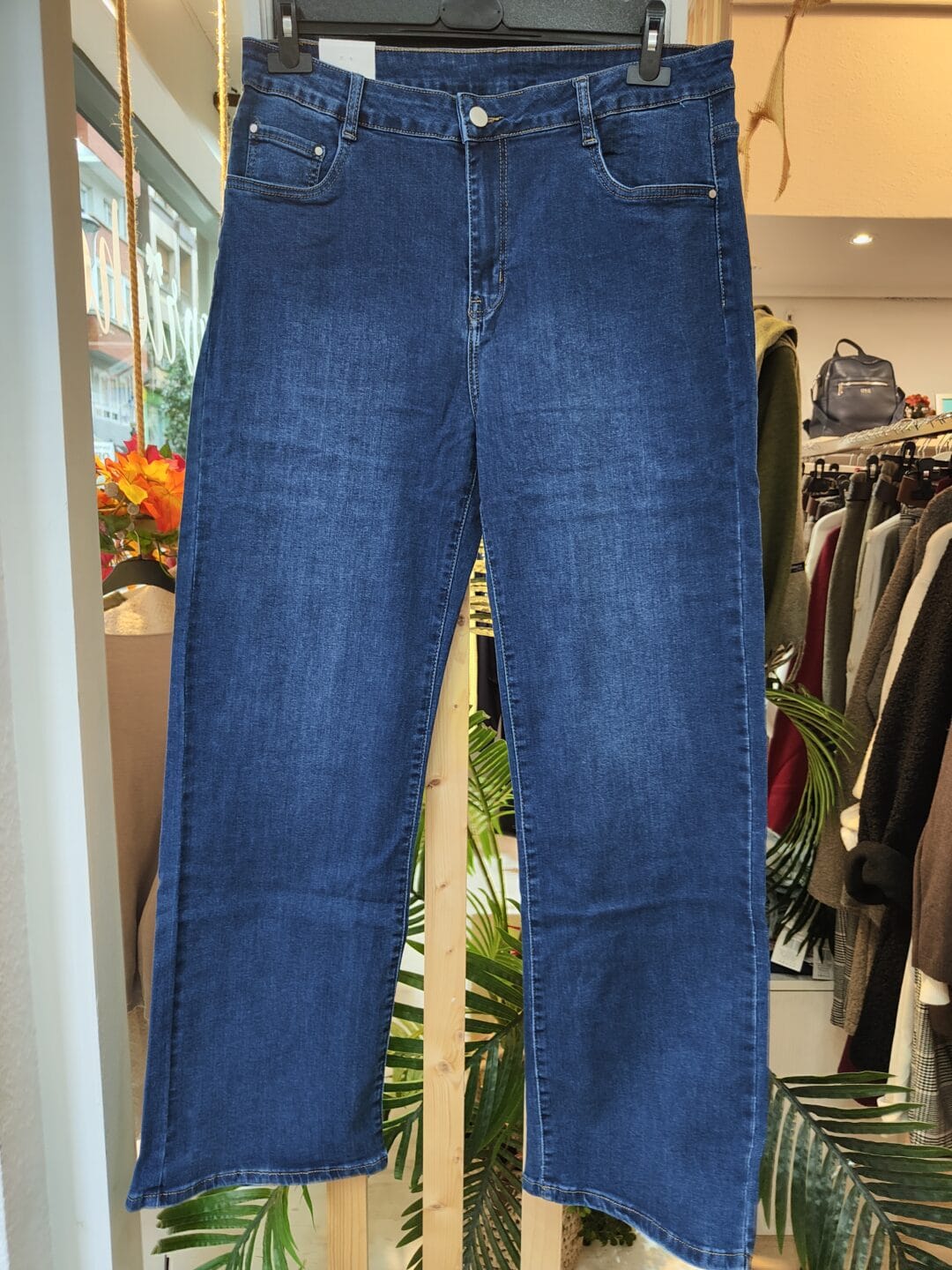 Jeans Clásicos • Hay tallas desde 38 hasta 52