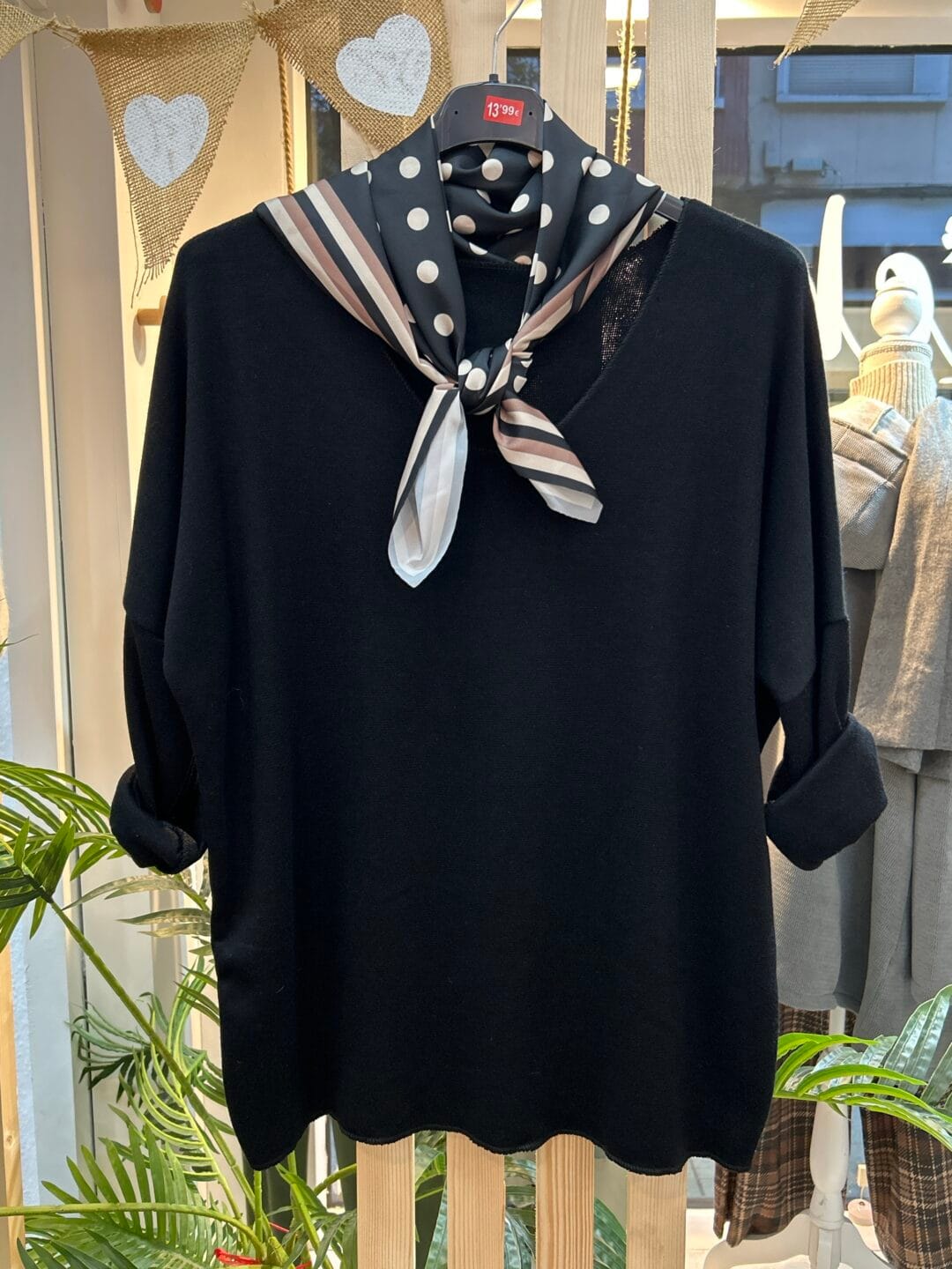 Jersey en color negro