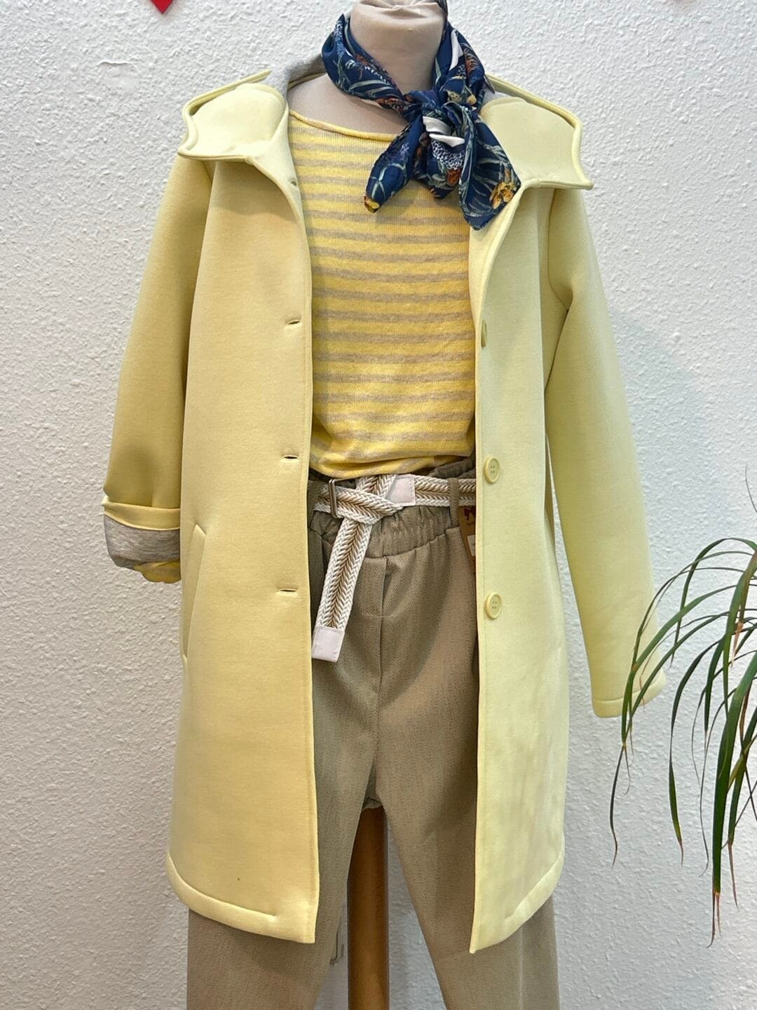 Pantalone con Cinturon