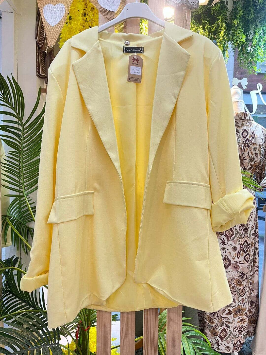 Americanas con hombreras