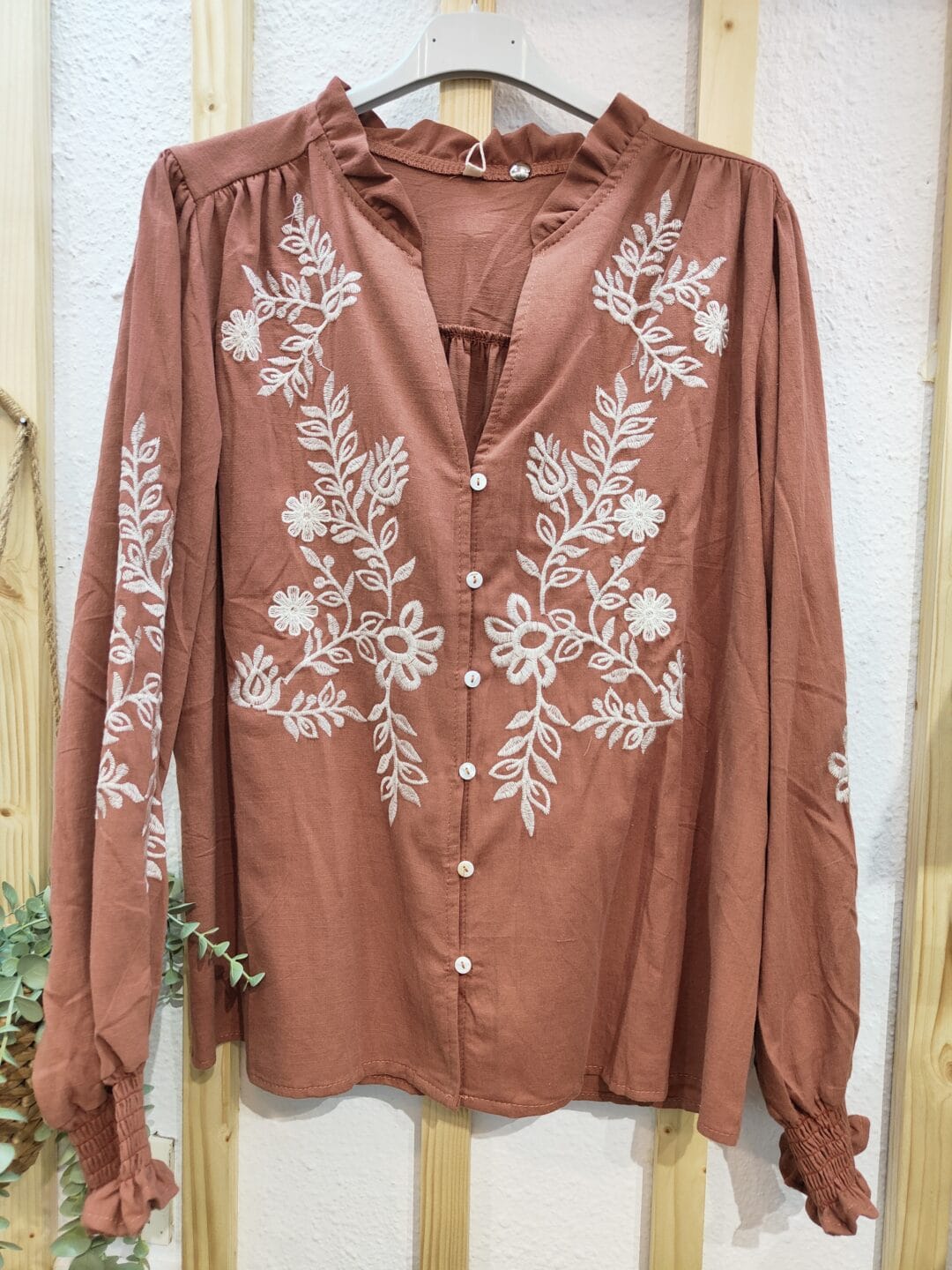 Blusa bordada | Color teja