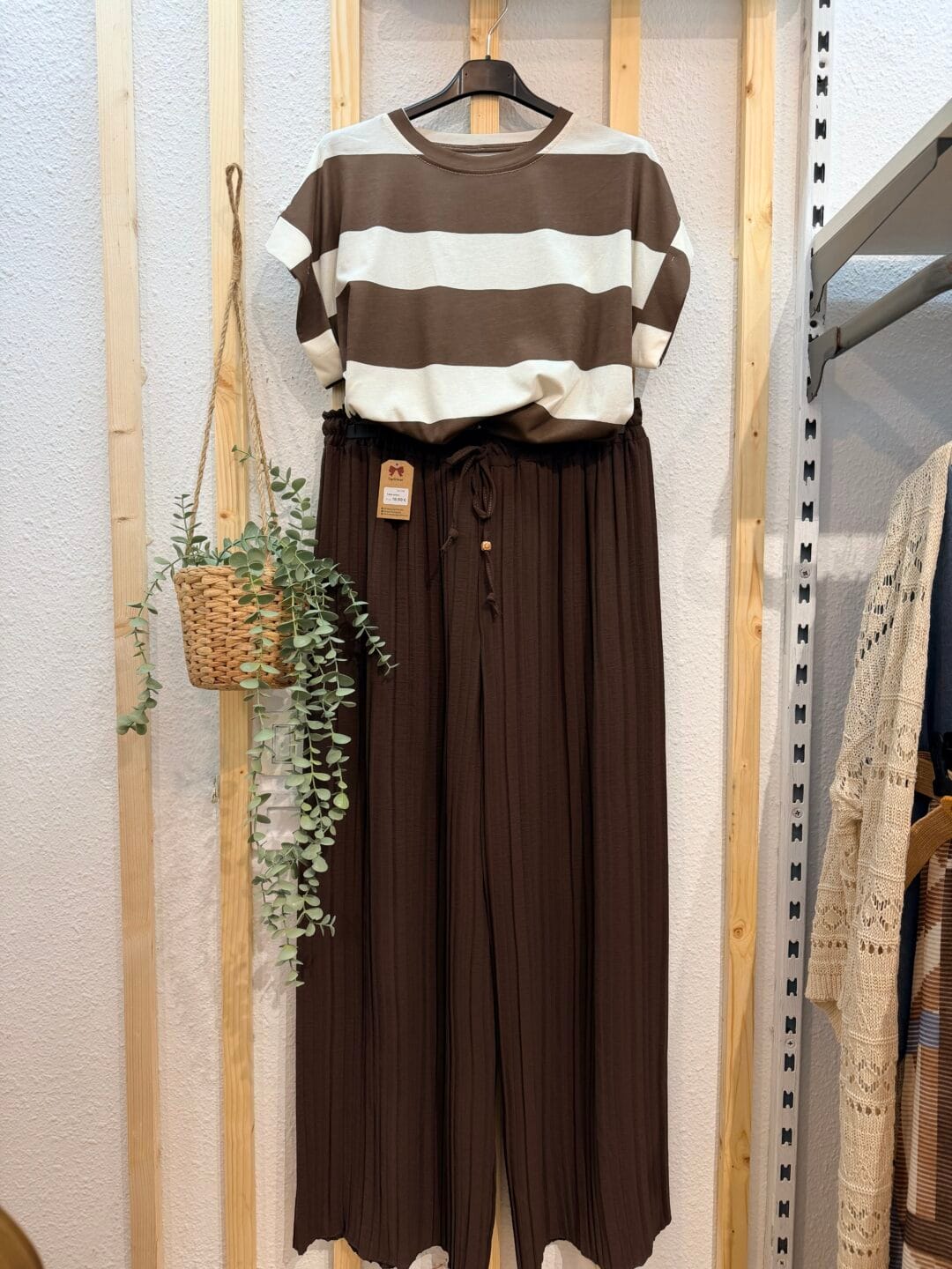Pantalón plisado | Varios colores
