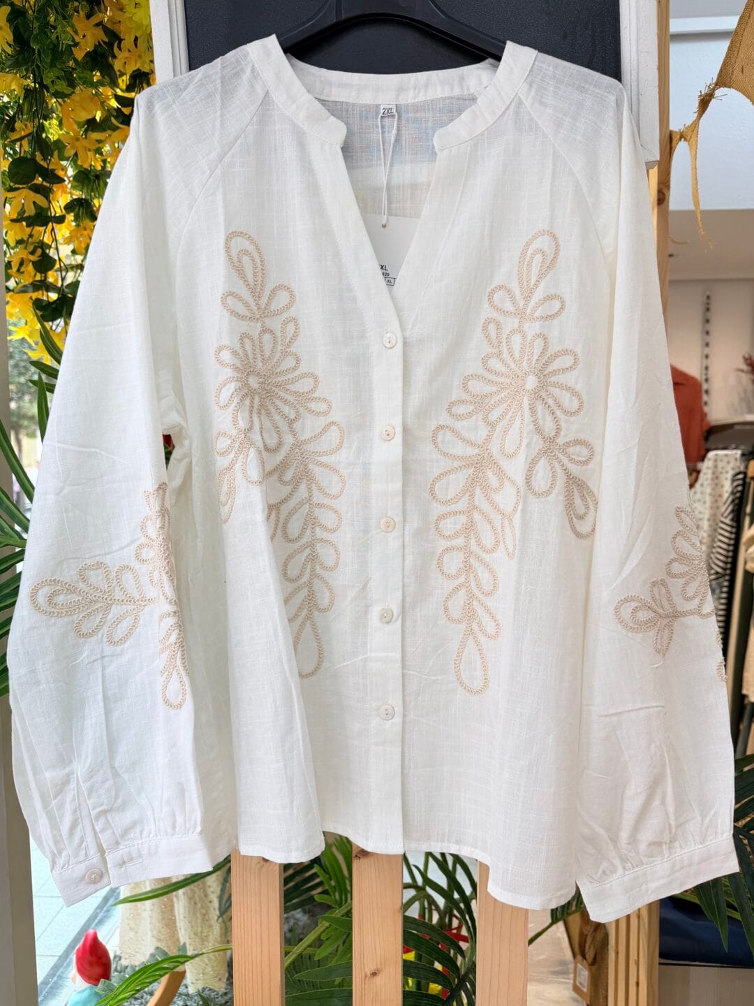 Blusa bordada