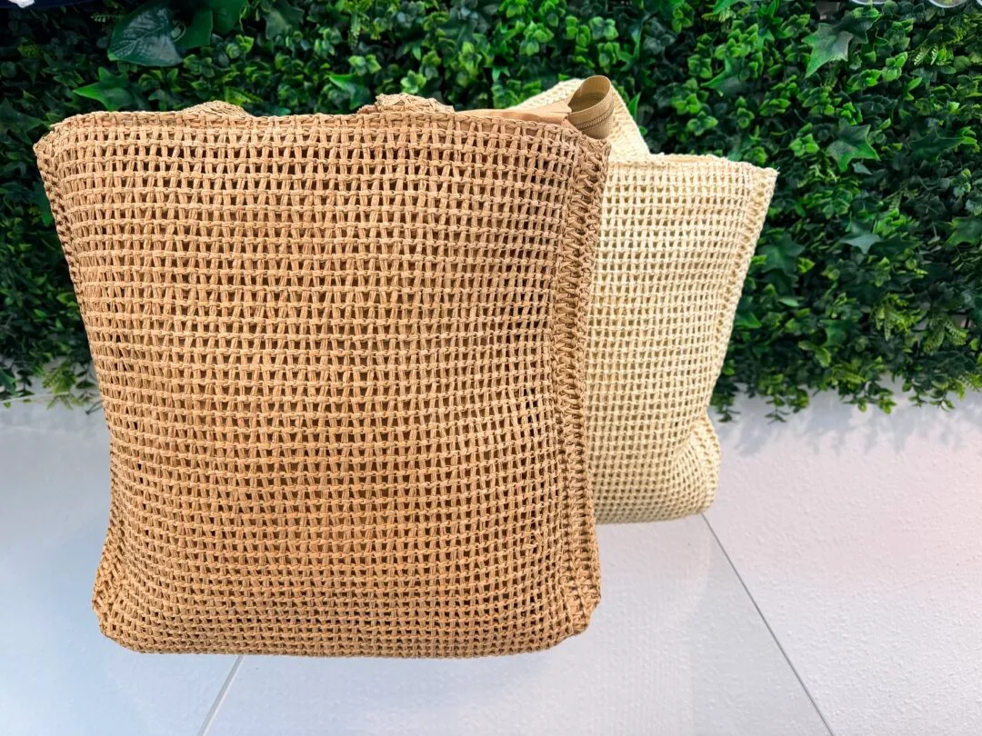 Bolso unicolor Rafia
