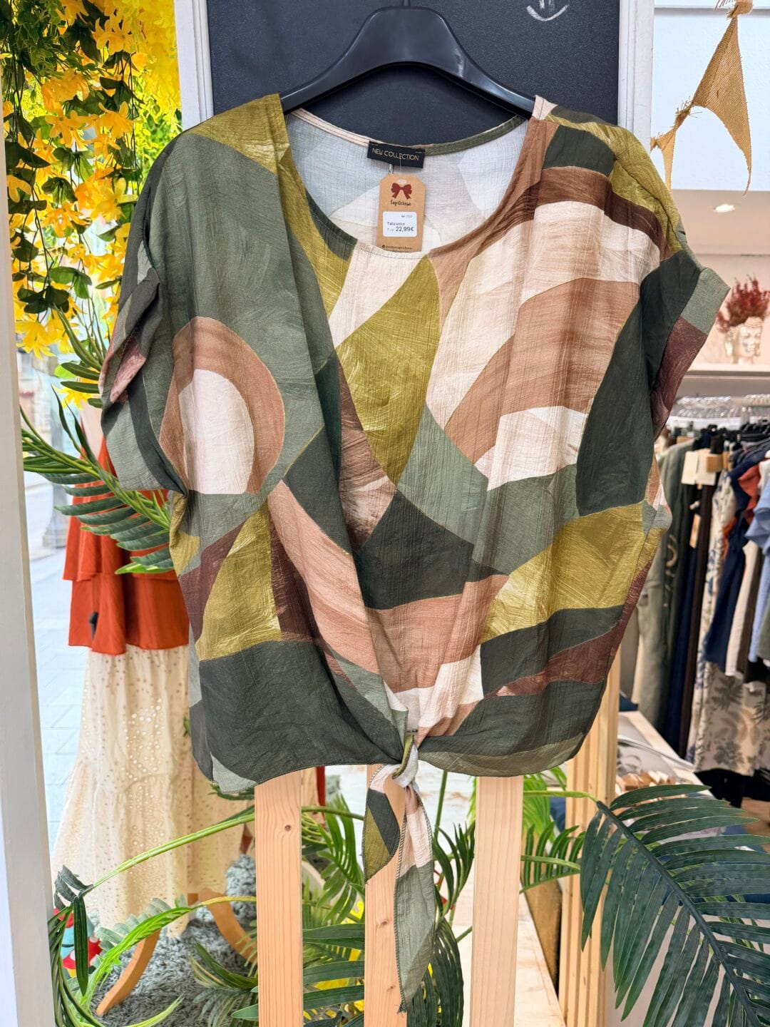 Blusa color