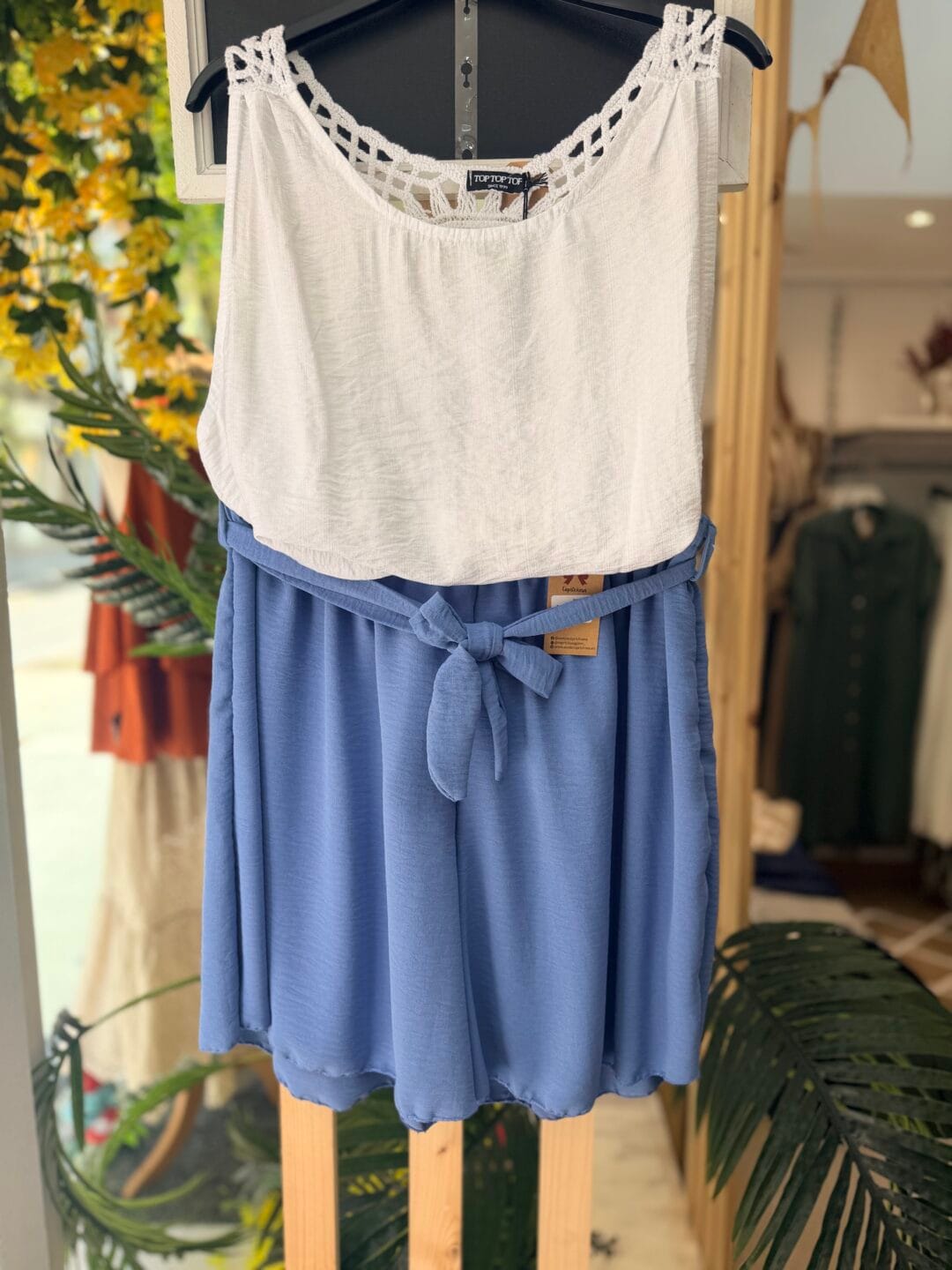 Pantalón fluido con cinturon