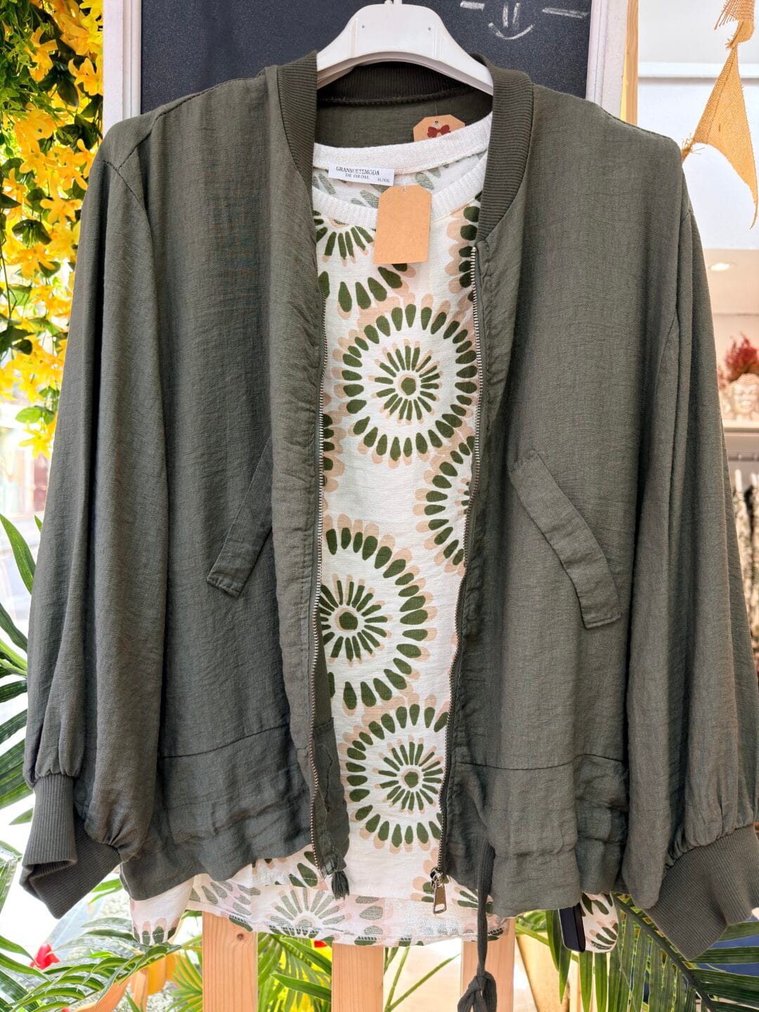 Chaqueta bomber de verano