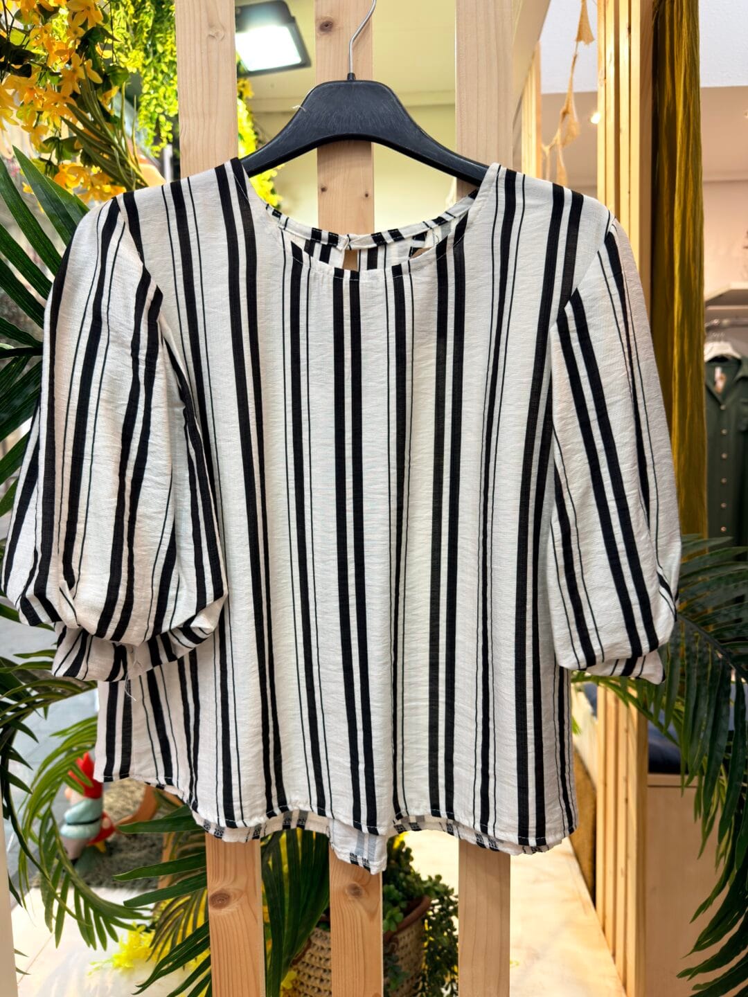 Blusa lineas urbanas
