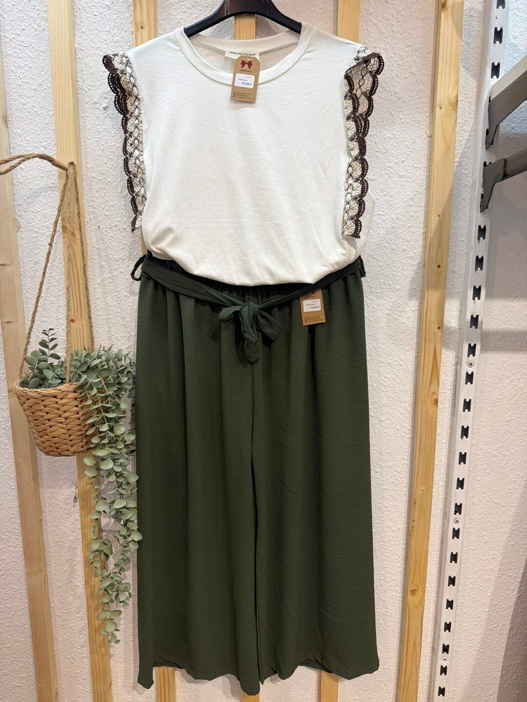 Pantalón pirata con lazo