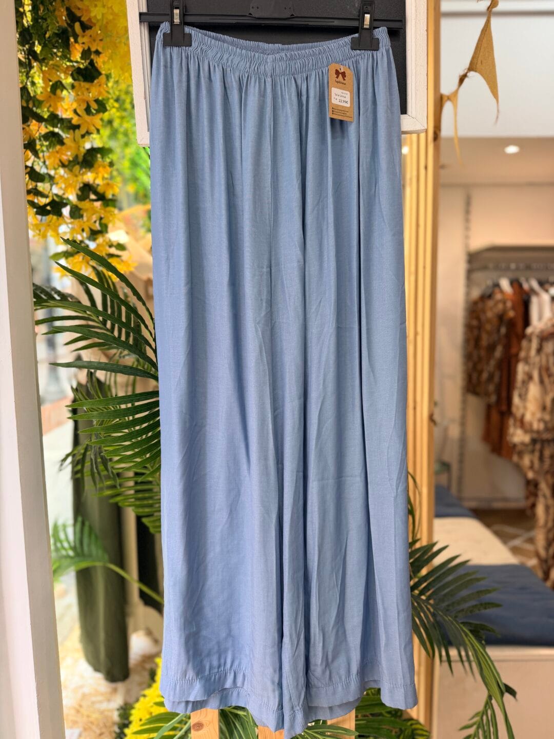 Pantalón efecto saten