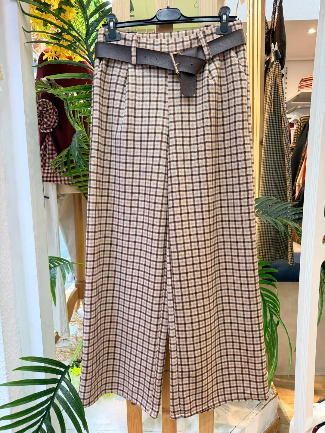 Pantalón cuadro