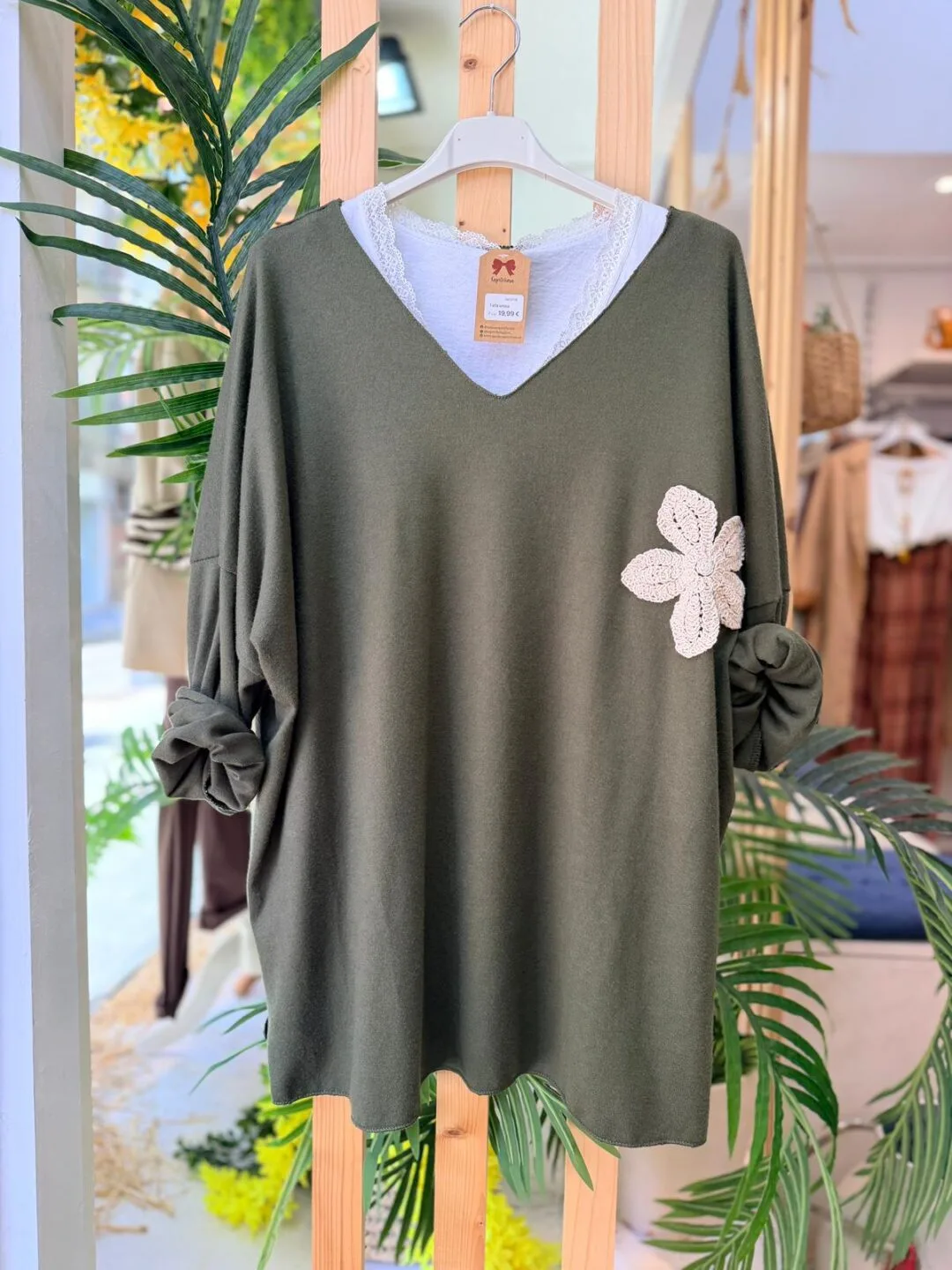 Jersey punto fino con flor