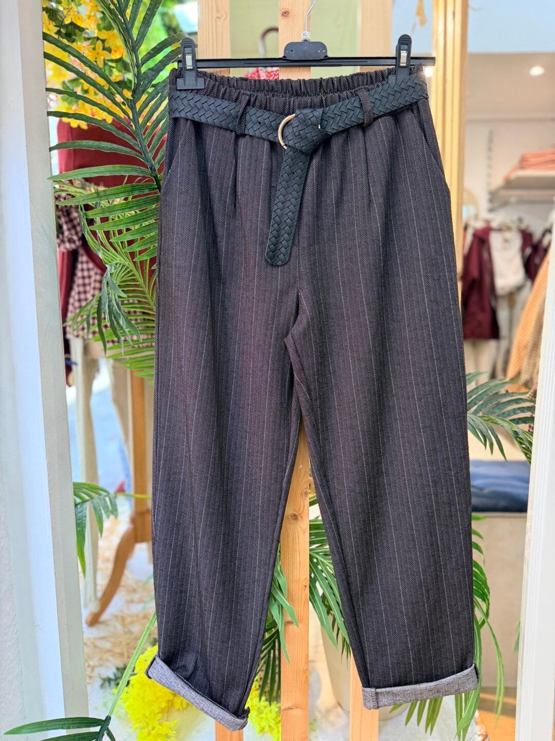 Pantalón Espiga con Cinturón