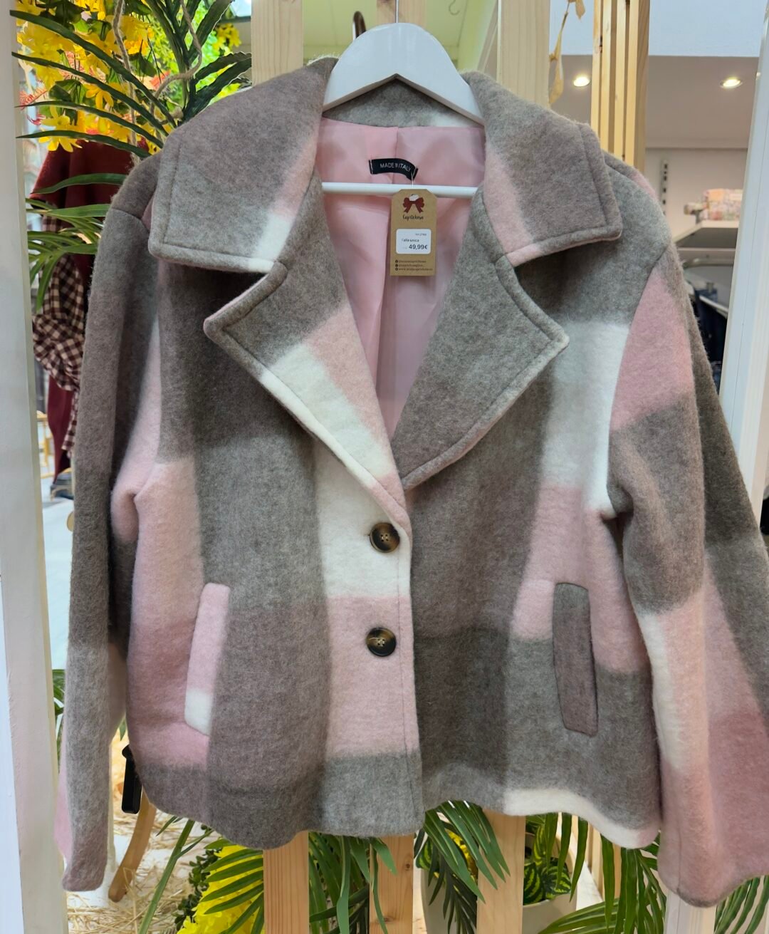 Chaqueta rosa |